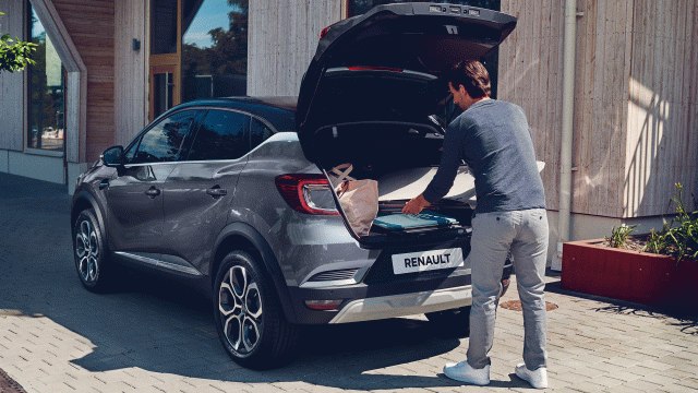 renault-captur2-ph1-interior-lifestyle-001.jpg